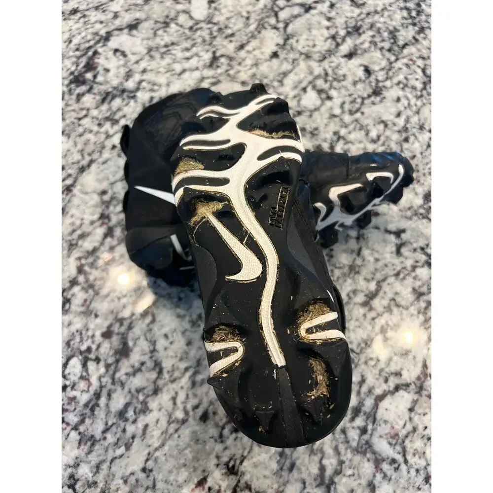 Nike Kids Black and White Strap Cleats Sneakers